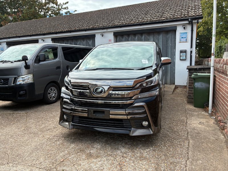 2015 Toyota Vellfire 2.5Z A Edition 7 seater 2.5 petrol automatic low miles BIMTA CERTIFICATED