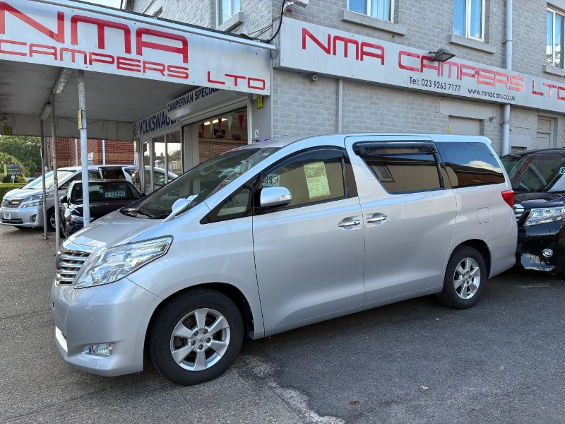 2010 Toyota Alphard 240x 2.4 petrol automatic 8 seater low miles BIMTA JERVIC MILEAGE CERTIFICATED APPLE CARPLAY UK SAT NAV Stereo upgrade