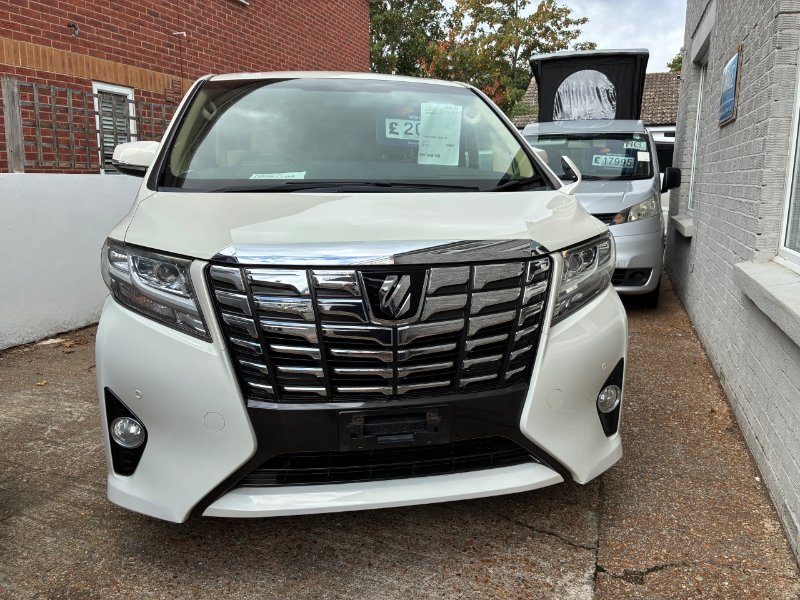 Toyota Alphard 2.5X Third generation 2.5 petrol automatic ULEZ Air Conditioning 8 seater APPLE CARPLAY UK SAT NAV Stereo upgrade for sale in Hayling Island