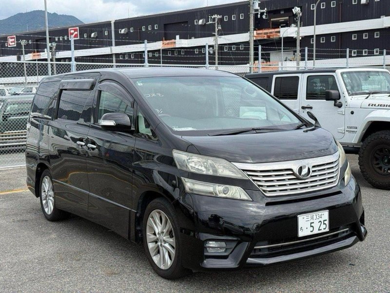 Toyota Alphard Z 2.4 Petrol Automatic 8 Seater Low miles BIMTA mileage certificated Air Con for sale in Hayling Island